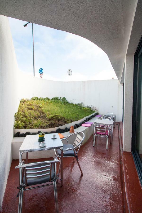 Change The World Hostels - Açores - Ponta Delgada Extérieur photo
